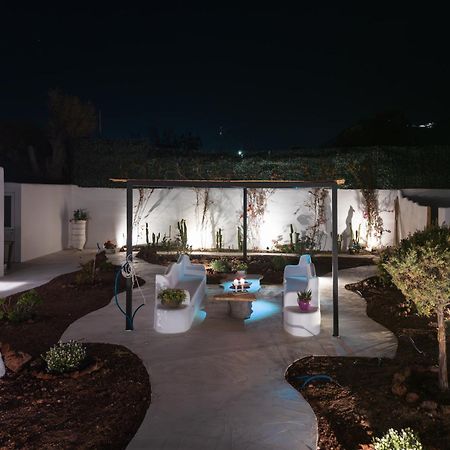 פריבולוס Electra Suites & Spa מראה חיצוני תמונה
