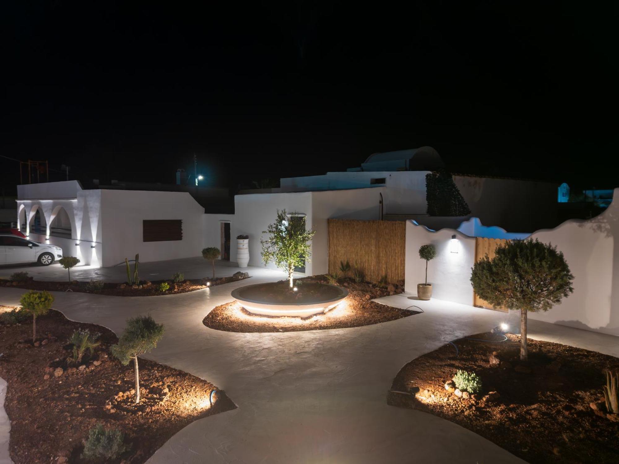 פריבולוס Electra Suites & Spa מראה חיצוני תמונה